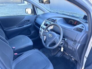 2008 Toyota Ractis I, серебристый, 400000 рублей, вид 5