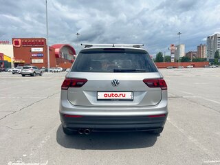 2020 Volkswagen Tiguan II, серый, 2100000 рублей, вид 3