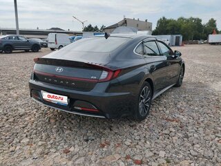 2021 Hyundai Sonata VIII (DN8), серый, 2032000 рублей, вид 3