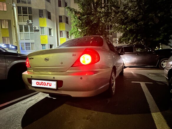 2006 Kia Spectra I Рестайлинг 2, серебристый - вид 5
