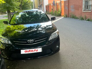 2010 Toyota Corolla X (E140, E150) Рестайлинг, чёрный, 680000 рублей, вид 2