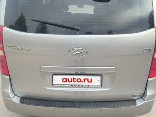 2011 Hyundai Grand Starex I, серый, 1600000 рублей, вид 5