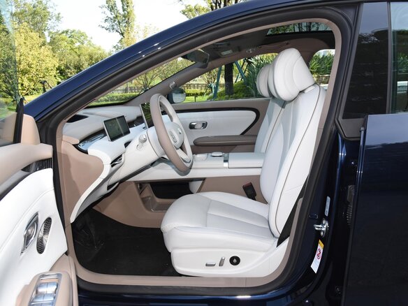 2026 Changan Qiyuan A06 28.39 kWh, синий, 3009000 рублей - вид 26