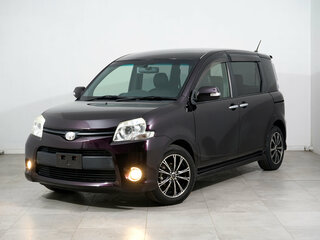 Toyota Sienta I Рестайлинг 2