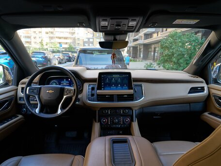 2023 Chevrolet Tahoe V, чёрный, 8600000 рублей, вид 5