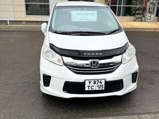 2015 Honda Freed I Рестайлинг 2, белый, 1300000 рублей, вид 2