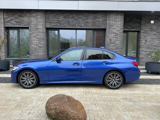 2021 BMW 3 серии 320d xDrive VII (G2x), синий, 3500000 рублей, вид 2