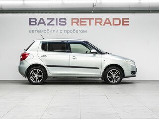 2009 Skoda Fabia II, зелёный, 599000 рублей, вид 4