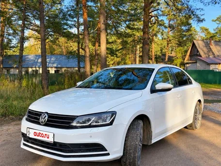 2017 Volkswagen Jetta VI Рестайлинг, белый, 1330000 рублей, вид 1