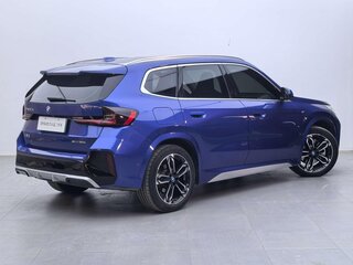 2024 BMW iX1 eDrive 25L, синий, 3599000 рублей, вид 3