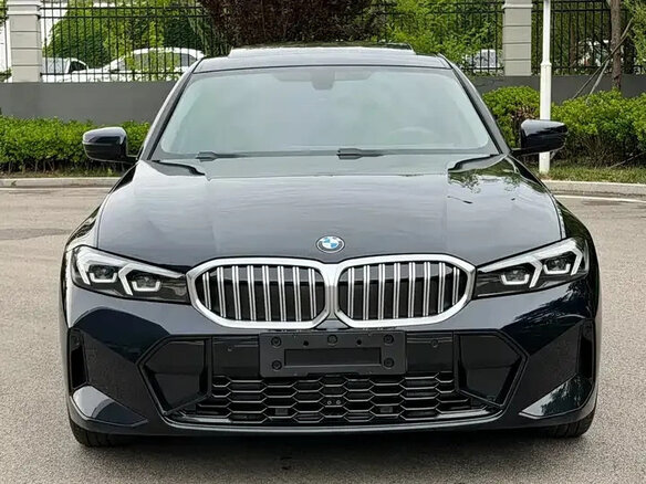2023 BMW 3 серии 320Li VII (G2x) Рестайлинг, чёрный - вид 1