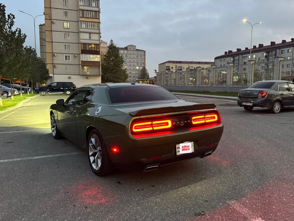 2021 Dodge Challenger III Рестайлинг 2, зелёный, 2150000 рублей - вид 11