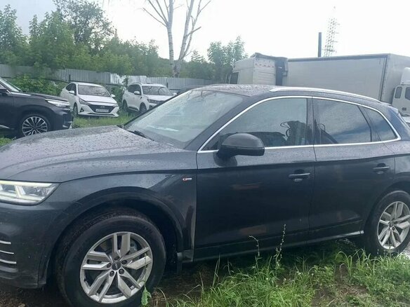 2019 Audi Q5 II (FY), чёрный, 3850000 рублей - вид 6