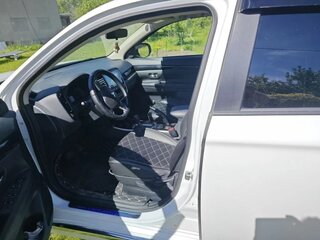 2022 Mitsubishi Outlander III Рестайлинг 3, белый, 2590000 рублей, вид 5