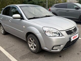 2011 Kia Rio II Рестайлинг, серебристый, 625000 рублей, вид 5