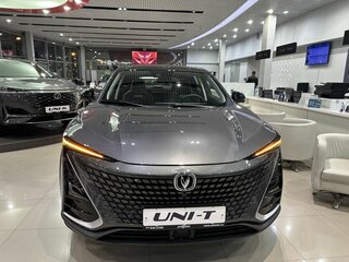 2025 Changan UNI-T I, серый, 3459900 рублей, вид 2