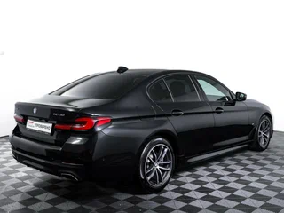 2020 BMW 5 серии 520d xDrive VII (G30/G31/G38) Рестайлинг, чёрный, 4723000 рублей, вид 5