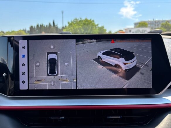 2023 Geely Coolray (Binyue Cool) I Рестайлинг, белый - вид 26