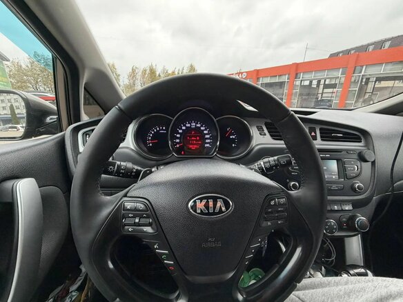 2014 Kia Ceed II, коричневый, 1200000 рублей - вид 14