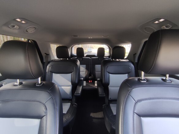 2023 Ford Explorer VI, чёрный, 2420000 рублей - вид 24