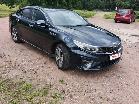 2019 Kia Optima IV Рестайлинг, синий, 1500000 рублей, вид 3