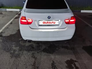 2008 BMW 3 серии 318i V (E90/E91/E92/E93), белый, 700000 рублей, вид 3