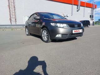 2011 Kia Cerato 6-speed II, золотистый, 615000 рублей, вид 3