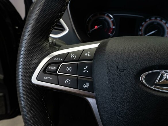 2023 Lada (ВАЗ) Vesta SW Cross I Рестайлинг (NG), чёрный, 1590000 рублей - вид 15