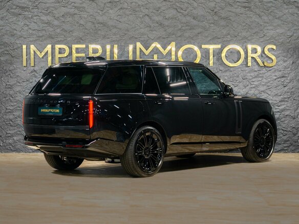 2026 Land Rover Range Rover D350 MHEV Long V, чёрный, 25990000 рублей - вид 4