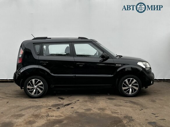 2011 Kia Soul I Рестайлинг, чёрный, 850000 рублей - вид 3