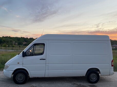2001 Mercedes-Benz Sprinter, белый, 700000 рублей, вид 4