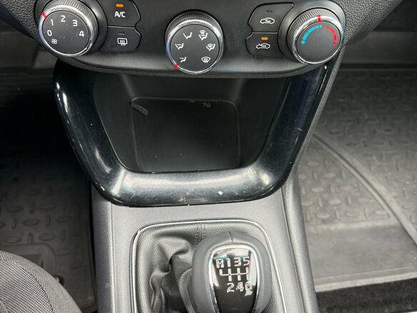 2014 Kia Ceed II, белый, 915000 рублей - вид 9