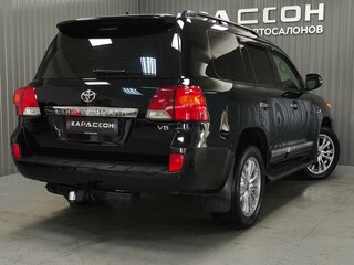 2014 Toyota Land Cruiser 200 Series Рестайлинг 1, чёрный, 3190000 рублей, вид 2