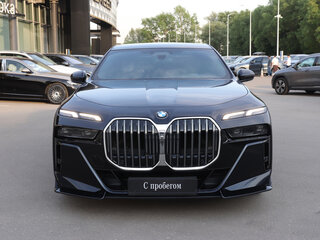 2022 BMW 7 серии 740d xDrive VII (G70), синий, 10200000 рублей, вид 2