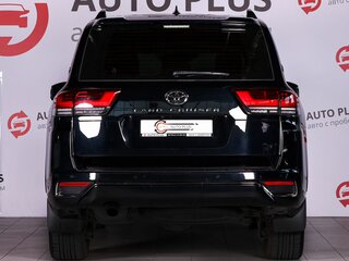 2021 Toyota Land Cruiser 300 Series, чёрный, 8699000 рублей, вид 4