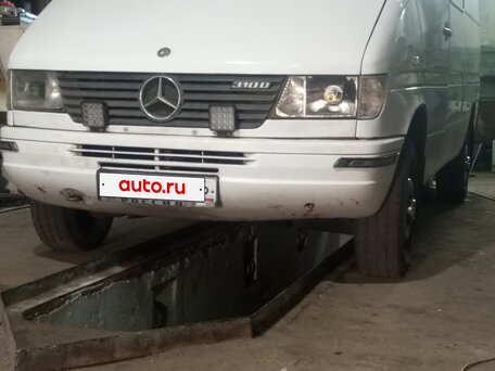 1997 Mercedes-Benz Sprinter Classic, белый, 757000 рублей, вид 1