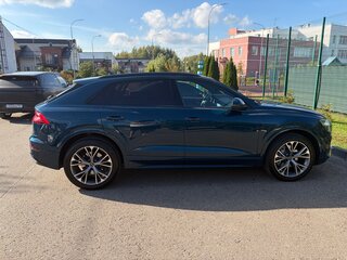 2021 Audi Q8 45 TDI I (4M), синий, 7025555 рублей, вид 5