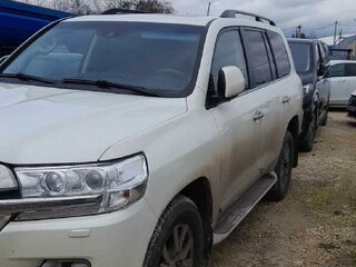 Toyota Land Cruiser 200 Series Рестайлинг 2
