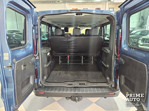 2020 Renault Trafic III, синий, 3499000 рублей - вид 16