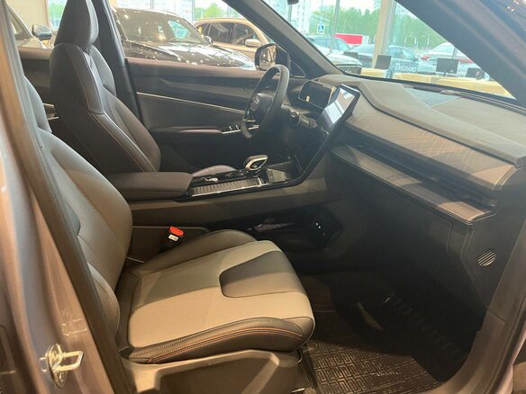 2026 Geely Cityray, серебристый, 3314990 рублей - вид 4