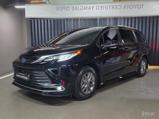 2025 Toyota Sienna IV, чёрный, 9300000 рублей, вид 1
