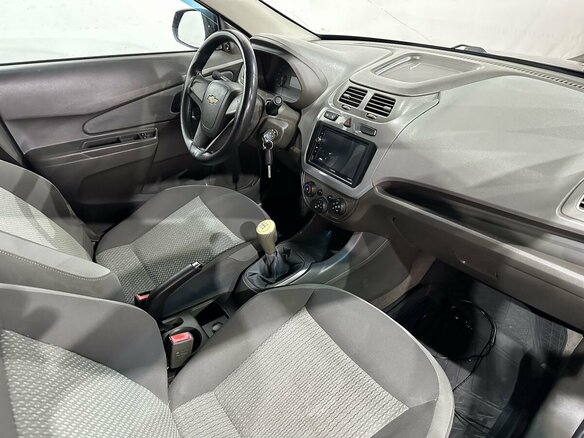 2013 Chevrolet Cobalt II, чёрный, 495000 рублей - вид 10