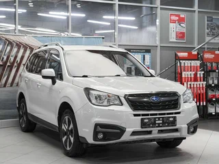 2017 Subaru Forester IV Рестайлинг 2, белый, 1849000 рублей, вид 3