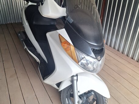 2002 Suzuki Burgman (SkyWave) 400, белый, 209000 рублей, вид 1