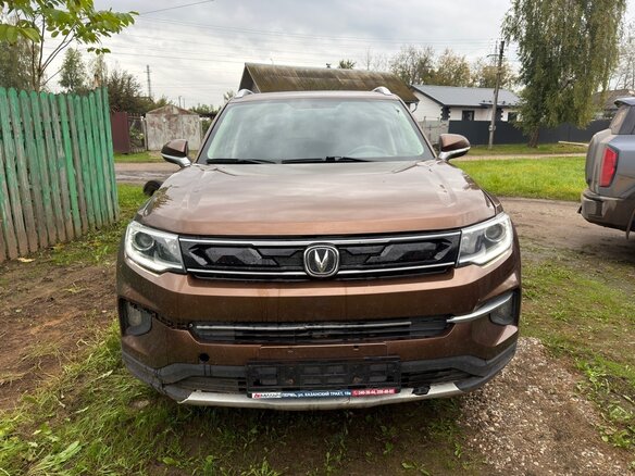 2020 Changan CS35 Plus I, коричневый, 1083000 рублей - вид 2