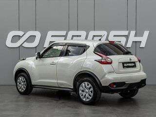 2018 Nissan Juke I Рестайлинг, белый, 1370000 рублей, вид 2