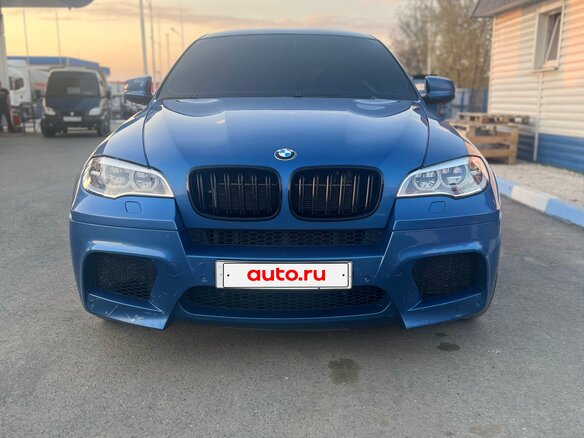 2010 BMW X6 M I (E71), синий, 2500000 рублей