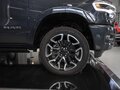 2026 Ram 1500 Crew Cab V Рестайлинг, синий, 9590000 рублей - вид 3