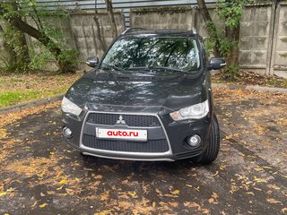 2010 Mitsubishi Outlander II Рестайлинг, чёрный, 1050000 рублей, вид 2