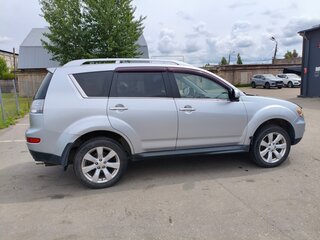 2008 Mitsubishi Outlander II, серебристый, 790000 рублей, вид 4